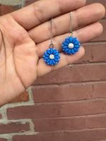 Electric Howlite Floral Threaders